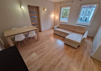 mieszkanie na wynajem - Szczawno-Zdrój